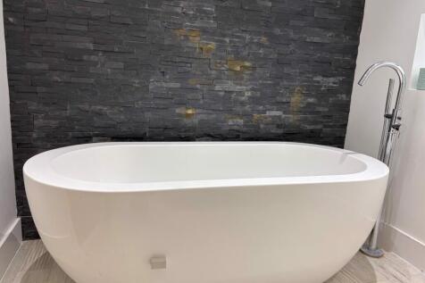 Downstairs Bathroom
