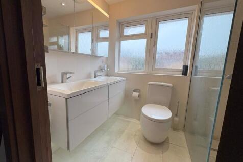 Upstairs Bathroom