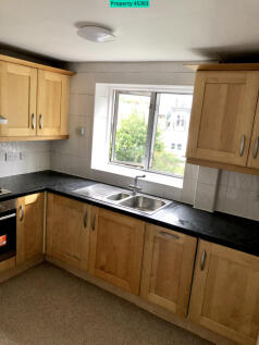 Spacious Kitchen