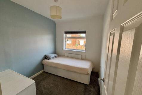 Guest Bedroom 2