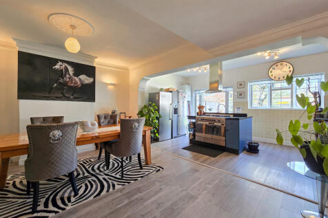 Open Plan Kitchen