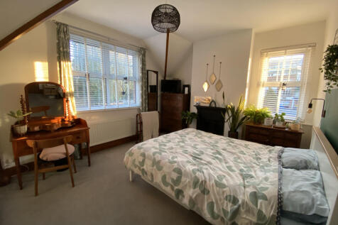 Bedroom 1 (master)