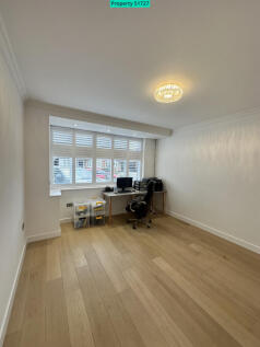 Reception living room 