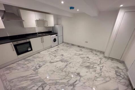 Kitchen (Shared)