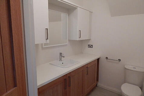 Utility/downstairs WC