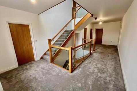 1st floor landing