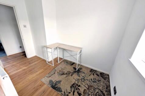 Third bedroom 
