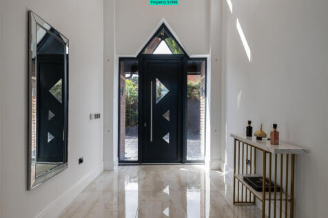 Front Entrance/Double Height Ceiling.
