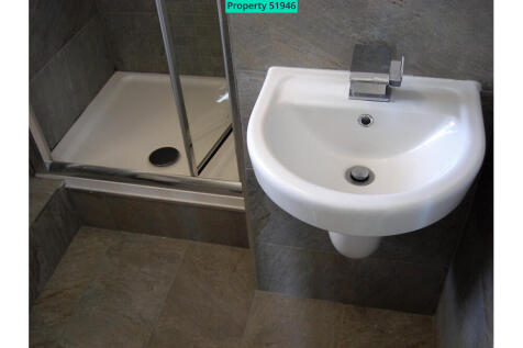En suite 4