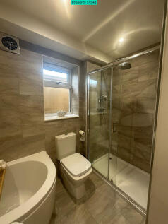 Bathroom/Shower