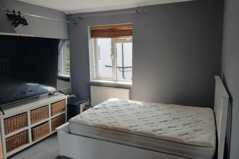Main bedroom