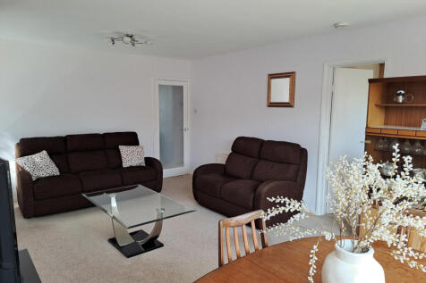 Lounge / dinning room