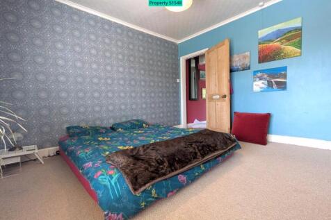 Master bedroom 2
