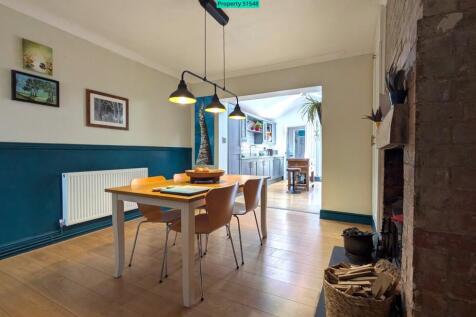 Dining room 1