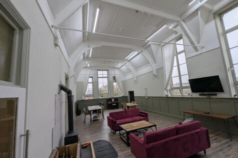 Spacious open plan Lounge dining room