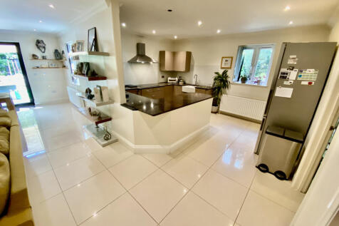 Kitchen / living room 