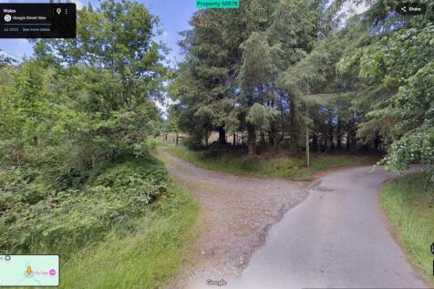 Main entrance if coming from Llanfair Clydogau