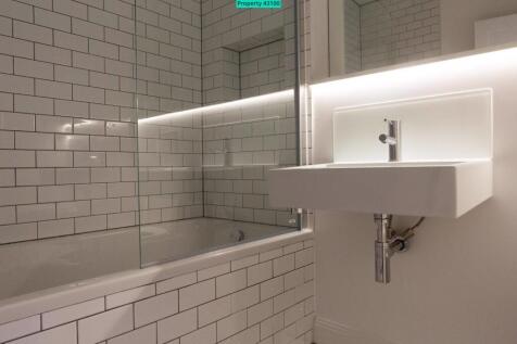 First Floor Bathroom