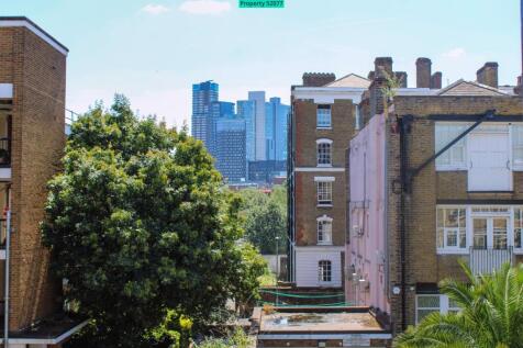Juliet Balcony View of the City of London