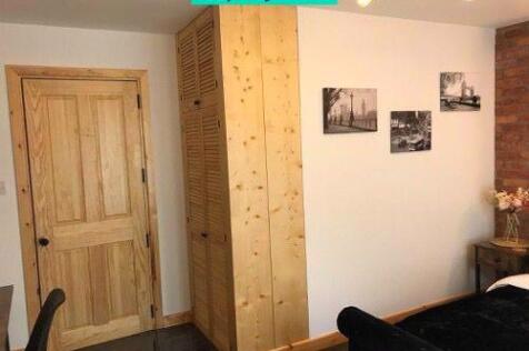 Garden Office /Living Room 