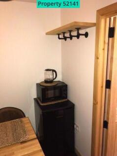Garden Office /Kitchenette 