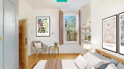 KINGSIZE BEDROOM