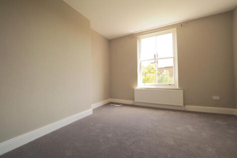 Double bedroom No 1