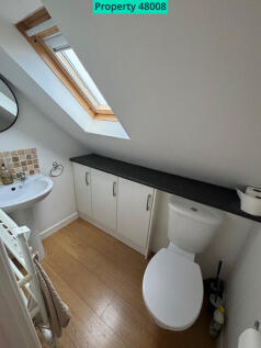Ensuite toilet
