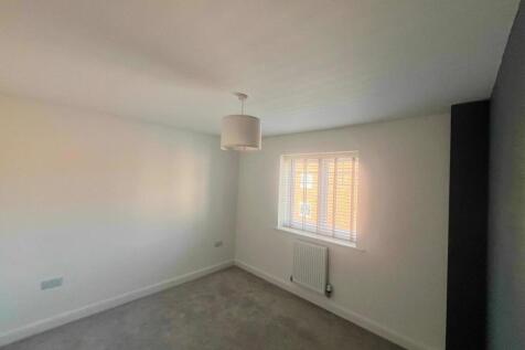 Front Bedroom 2