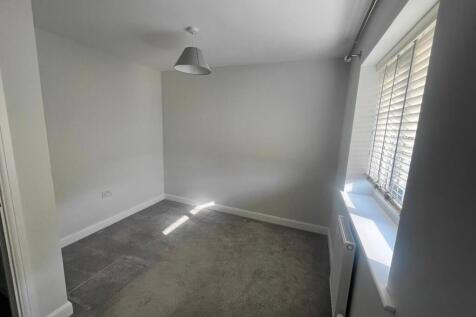 Rear Bedroom 4