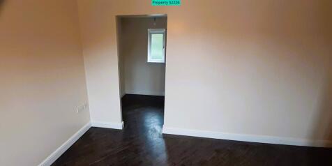 Master bedroom &#43; dressing room