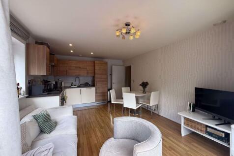 Living Room / Kitchen