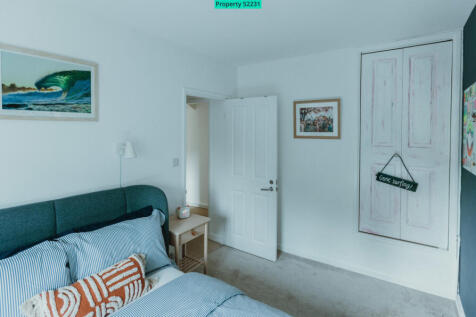 Second bedroom