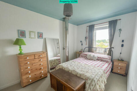 Bedroom #1