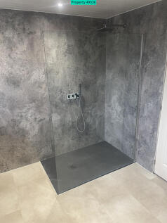 Walk in Shower