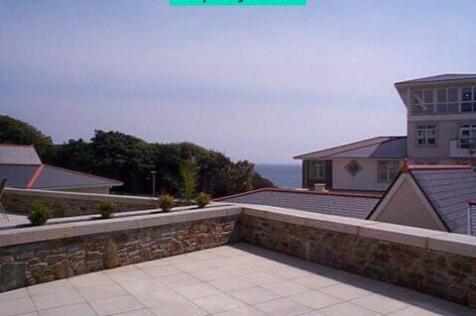 Double width south facing sun terrace