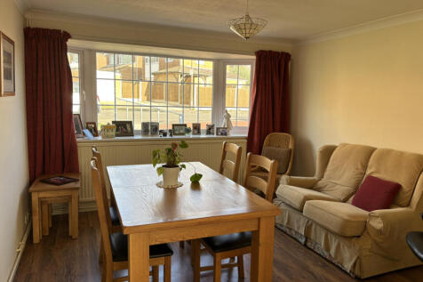 Dining Room (1)