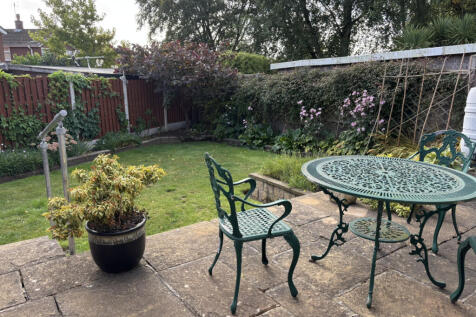 Rear Garden (1)