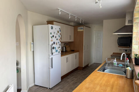 Kitchen (1)