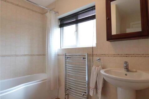 Bathroom-House(2)