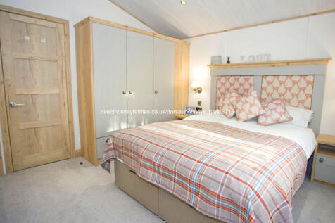 Master bed 1