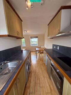 Kitchen/ Livingroom