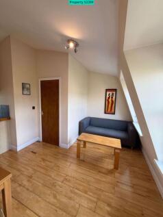 Kitchen/ Livingroom