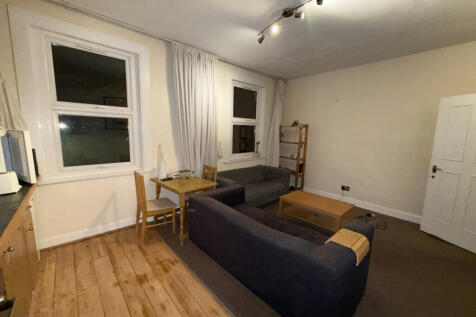 Living Room/ Kitchen