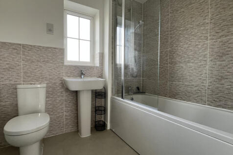 Large family bathroom with bath & shower