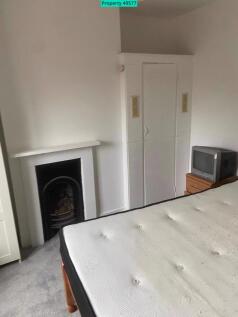 First floor bedroom 2