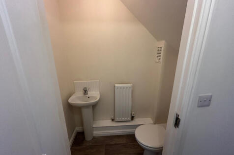 Downstairs cloakroom 
