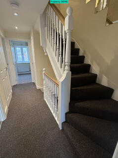 Middle floor landing