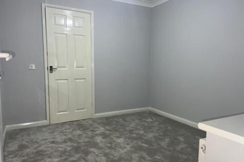 Sitting Room/Office Space