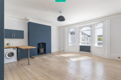 Living Room / Kitchen From Doorway